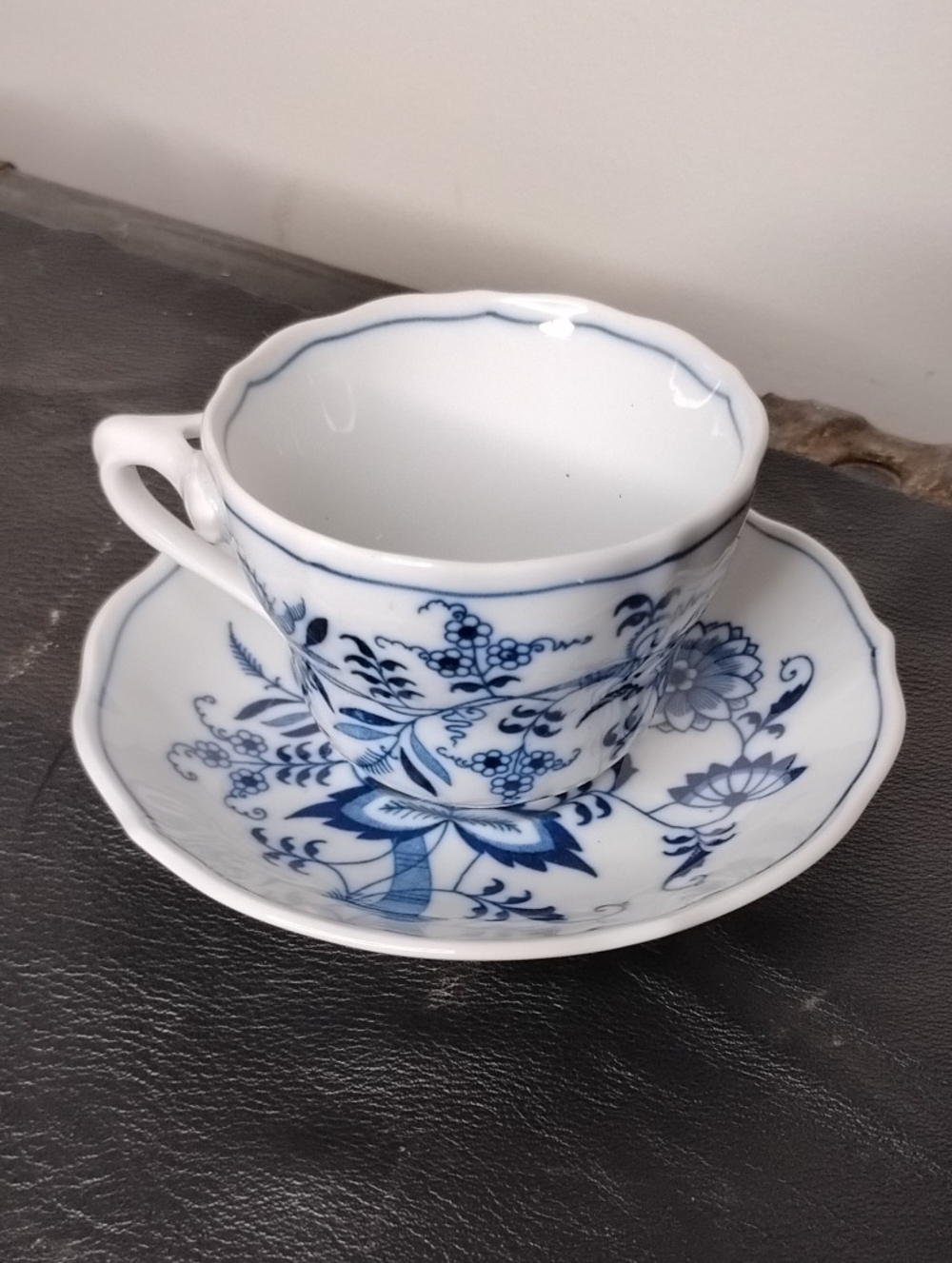 Blue Danuba NBlue Floral Porcelain Teacup with Saucer Set